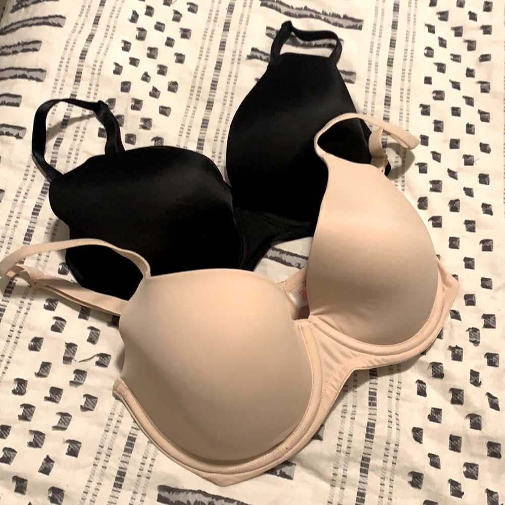 VS Pink Lightly Lined Bras (2) - 32DD